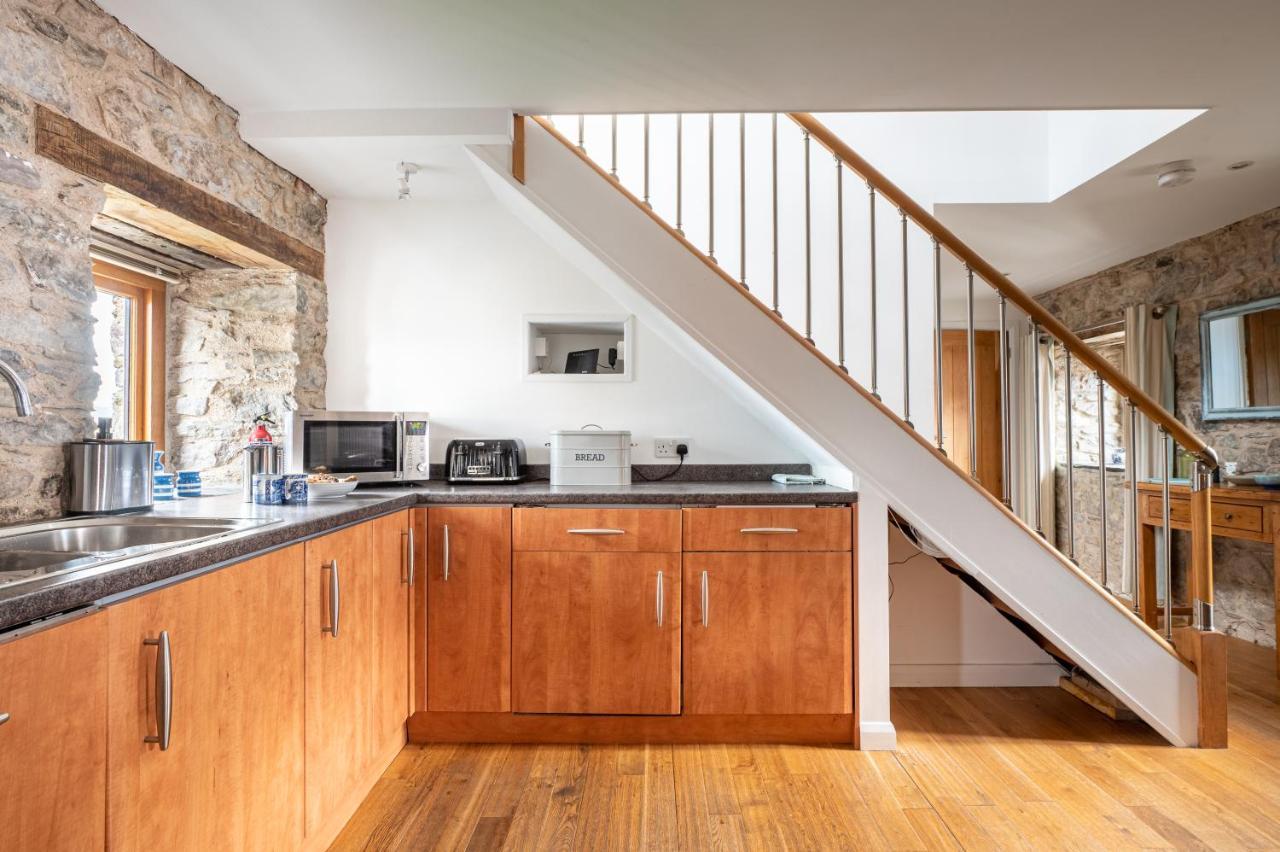 Stunning Converted Granary In Heart Of St Davids Eksteriør billede
