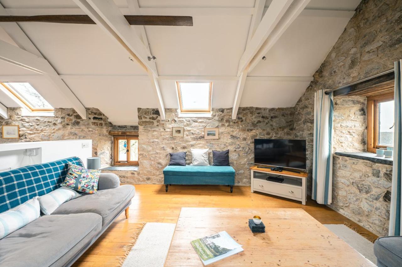 Stunning Converted Granary In Heart Of St Davids Eksteriør billede